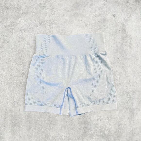 Light blue seamless shorts activewear - Picture 2 of 4